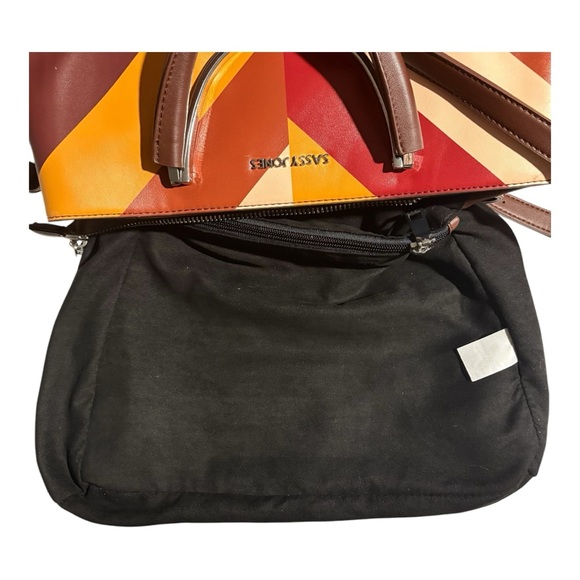 Sassy Jones | Women’s Purse | Pam Chevron Tote | Handbag Or Crossbody - Picture 7 of 8